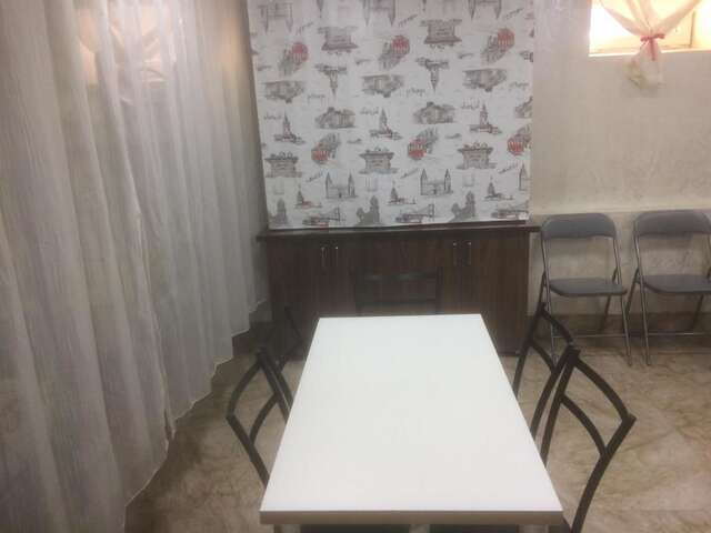 Хостелы Hostel Mini Батуми-19